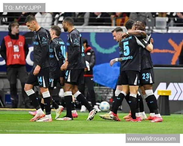 法兰克福幸运拔得头筹1-0力克美因茨